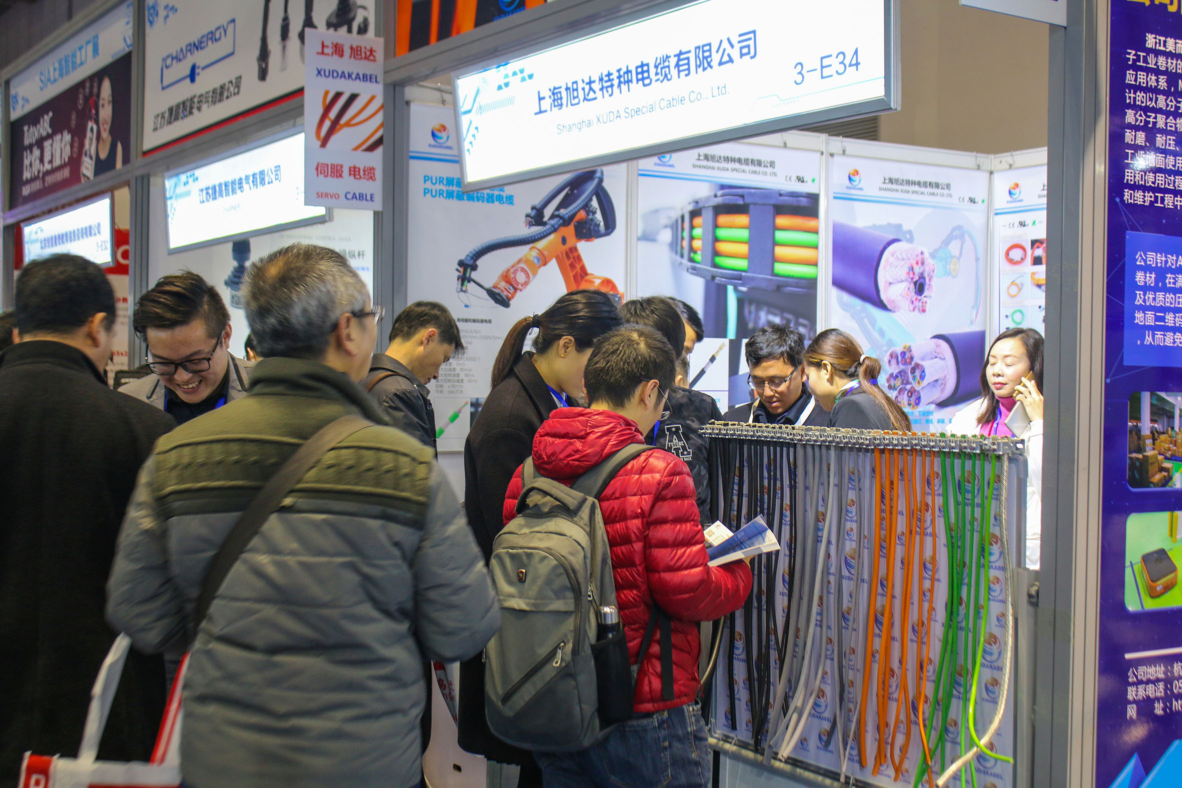 IMG_7056-11.jpg IMG_7056-11.jpg